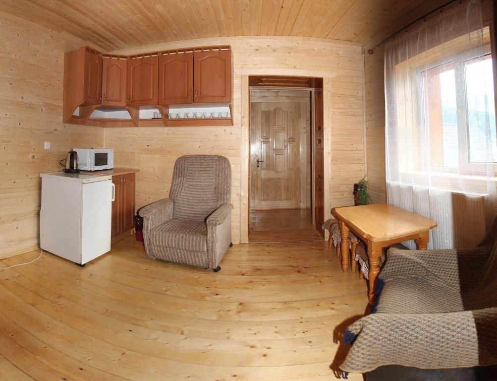 Дома для отпуска Під каштаном Ворохта-30